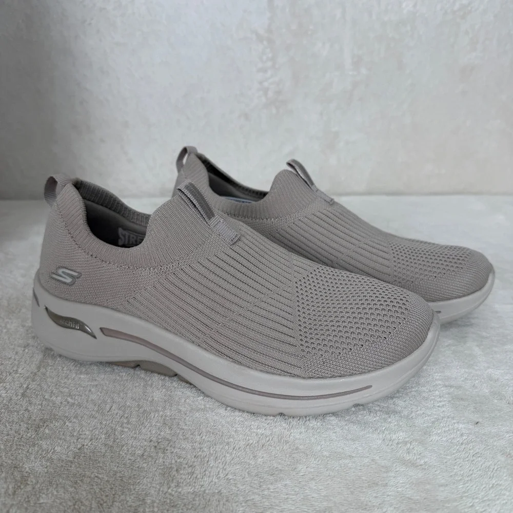 Skechers GoWalk Arch Fit Taupe Knit Slip On Walking Shoes Womens 7.5 Comfort